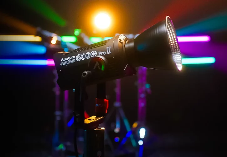 Foco RGB Aputure LS 600c Pro II