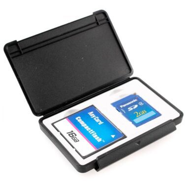 Estuche M-7116 UC-2 para hasta 2 tarjetas de memoria tipo SD o CF